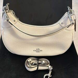 EUC Coach Mara Hobo (Style # C1790)